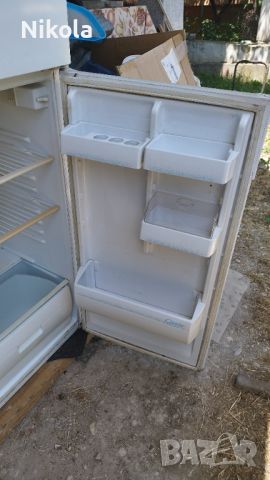 Хладилник Candy - Канди модел CDP 240 за ремонт или части, снимка 6 - Хладилници - 46362179