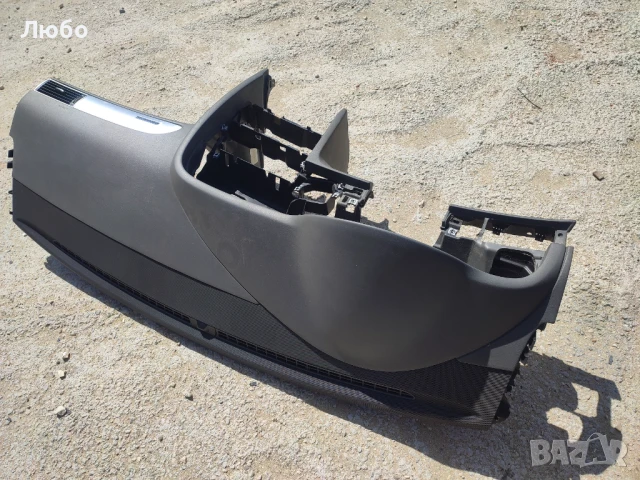 Арматурно сиво табло от ляв волан за Ауди А6 ц6 4ф Audi A6 c6 4f, снимка 4 - Части - 51005969