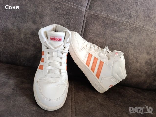 Дамски кецове Adidas, снимка 5 - Кецове - 53622247