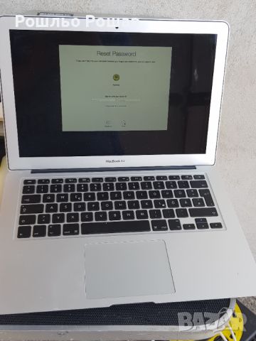Mac book , снимка 1 - Лаптопи за работа - 46087389