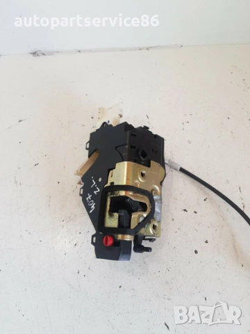 Заден ляв механизъм за заключване на врата за Peugeot 407 2.2 (2006) 9659854180