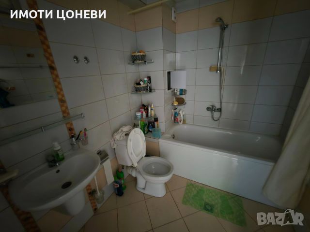 Продава се 3-стаен апартамент, снимка 2 - Aпартаменти - 46770277