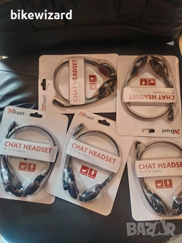 Лот Trust 5 броя жични слушалки с микрофон НОВИ