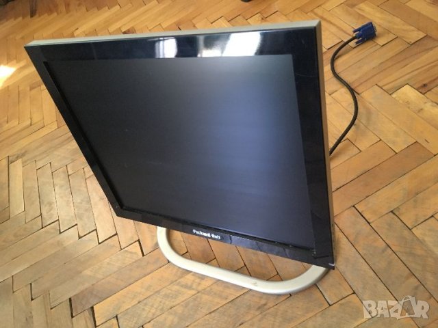 Монитор "Packard Bell'', снимка 1 - Монитори - 45604919