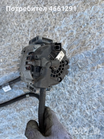 Генератор(Алтернатор) за Мерцедес Mercedes 2.2Cdi 651 само за 300лв. Valeo 439772 A614200a, снимка 3 - Части - 52556624