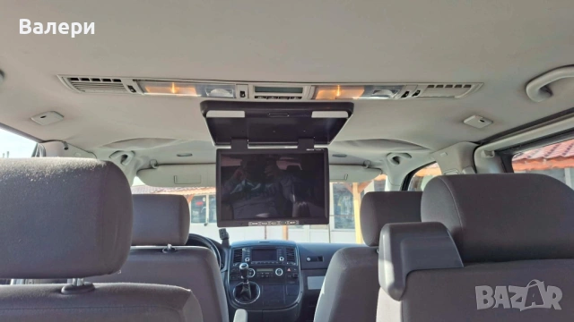 VW T5 MULTIVAN - 170hp, снимка 11 - Бусове и автобуси - 53708938