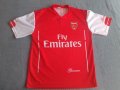 Тениска на Arsenal (L), снимка 1 - Спортни дрехи, екипи - 45667825
