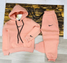 Детски ватиран комплект в цвят праскова Nike , снимка 1 - Детски комплекти - 44994633