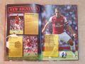 Годишник Арсенал 2013 / The Official Arsenal Annual 2013, снимка 6