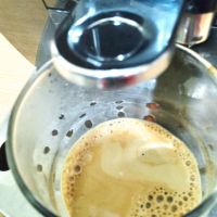 Кафе машина Delonghi Magnifica S, снимка 6 - Кафемашини - 45914058