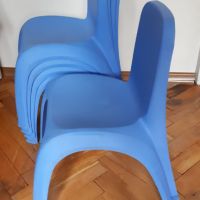 Детско пластмасово столче с облегалка, снимка 2 - Мебели за детската стая - 45565956