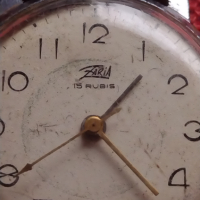 Стар ръчен часовник ZARIA 15 RUBIS работи перфектно състояние 18653, снимка 3 - Антикварни и старинни предмети - 44985560