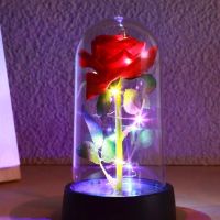 Красива стъкленица вечна роза 🌹, снимка 1 - Подаръци за жени - 45783379