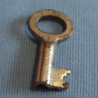 Старо ключе от соца за куфар, шевна машина за КОЛЕКЦИОНЕРИ 41927, снимка 4 - Други ценни предмети - 44969701