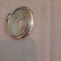 часовник, снимка 5 - Антикварни и старинни предмети - 45248077