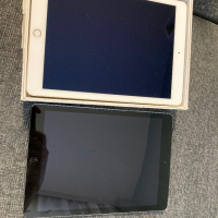 Apple iPad за части, снимка 16 - Таблети - 45060940