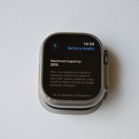 Apple Watch Ultra 49mm Titanium Green Alpine Loop L Гаранционен, снимка 4 - Смарт гривни - 45434688