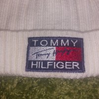 Детска шапка Tommy Hilfiger, снимка 2 - Шапки - 45023491