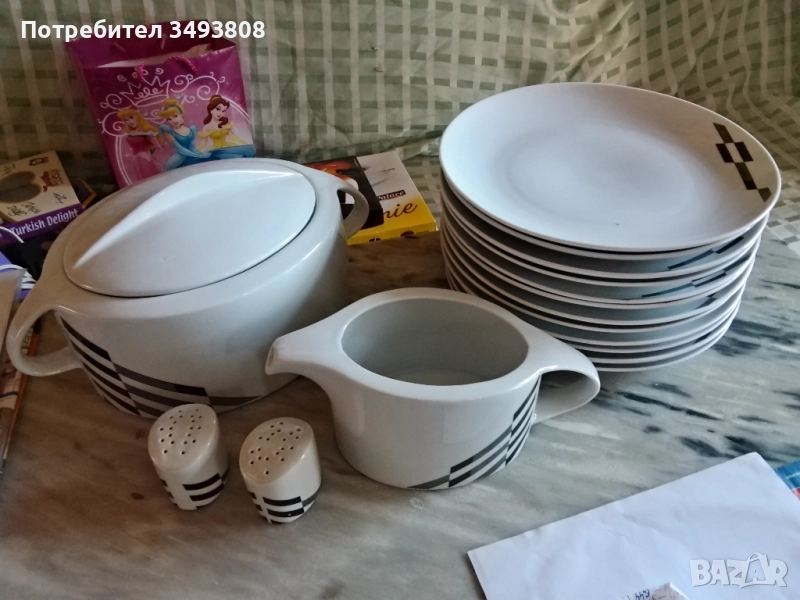 Сервиз от социализма от порцелан , снимка 1