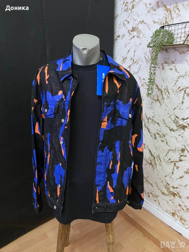 Тениска HIMS THE LABEL / Яке KARL LAGERFELD , снимка 1