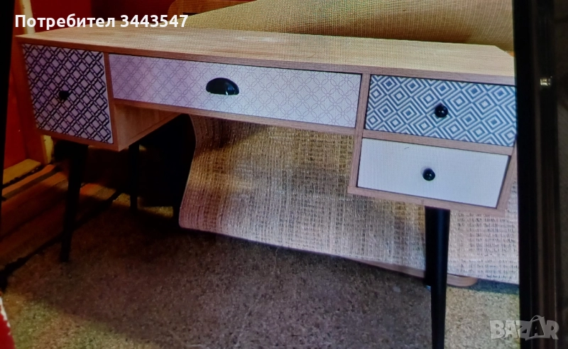 Конзола с чекмеджета, снимка 1