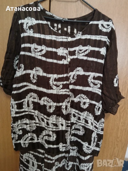 Дамски костюм, снимка 1