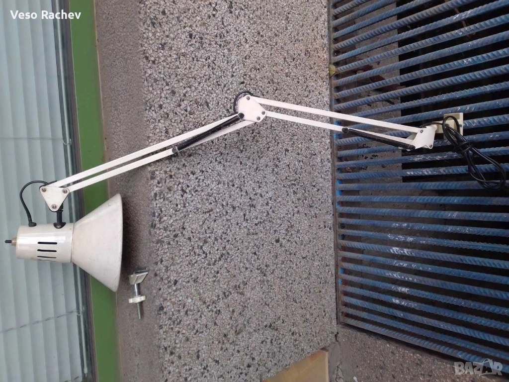 Лампа с чупещо рамо, снимка 1