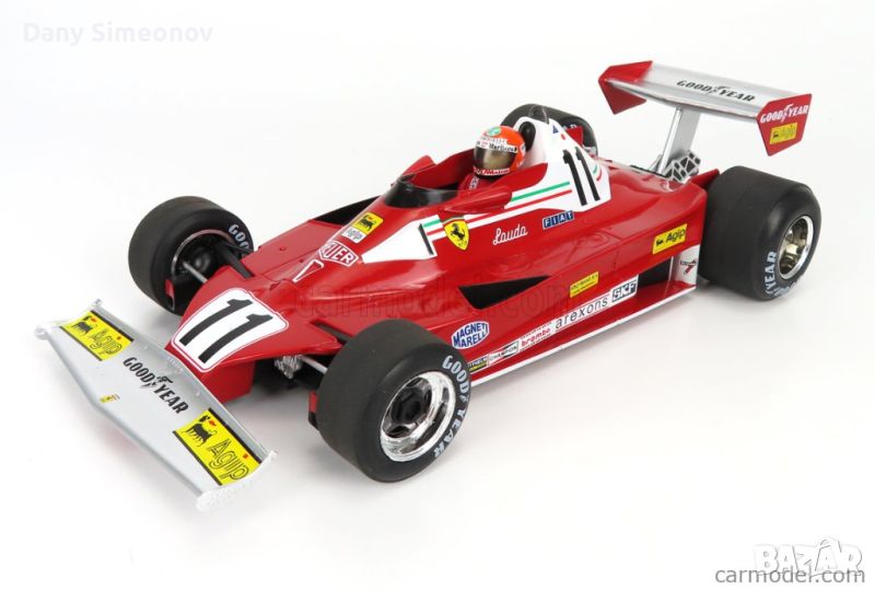 Niki Lauda Signed Ferrari Car 1:18 Scale, снимка 1