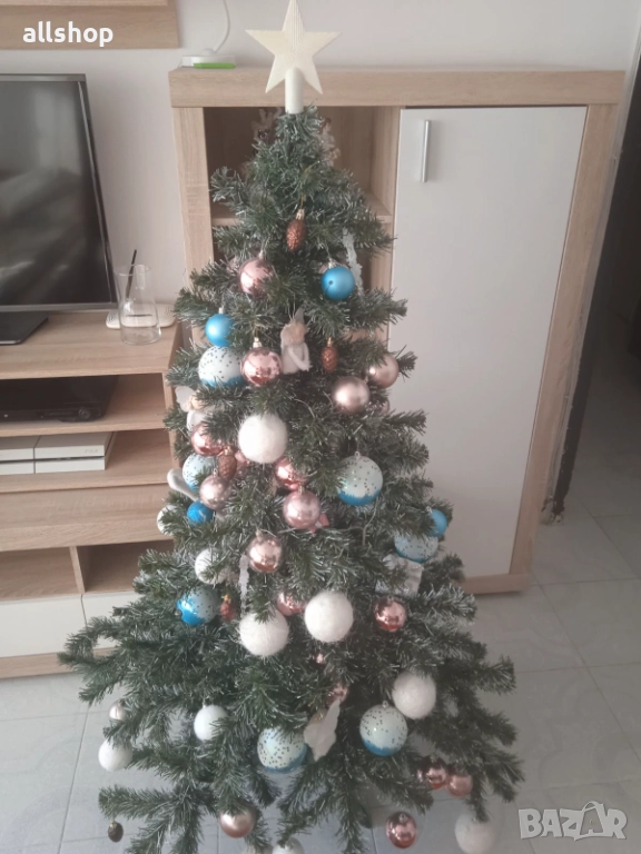 Елха 180 см. С украса от 60 елемента, снимка 1