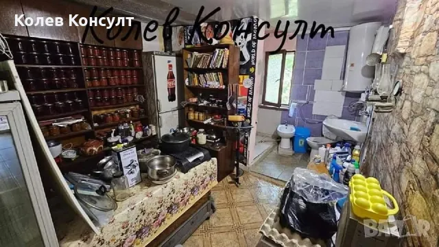 Продавам самостоятелна едноетажна къща в село Тракия,община Стара Загора , снимка 8 - Къщи - 49739637