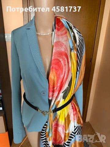 Голям копринен шал с флорални мотиви, снимка 4 - Шалове - 51717765