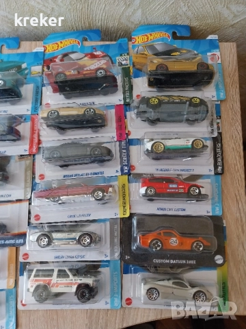 hot wheels 1:64, снимка 16 - Коли, камиони, мотори, писти - 52004906