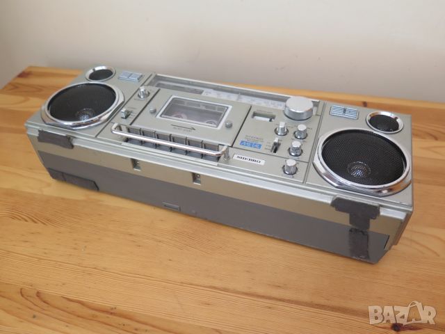 Shebro UCR1052 Boombox ,Sanwa 7096,Japan, снимка 10 - Радиокасетофони, транзистори - 46606008