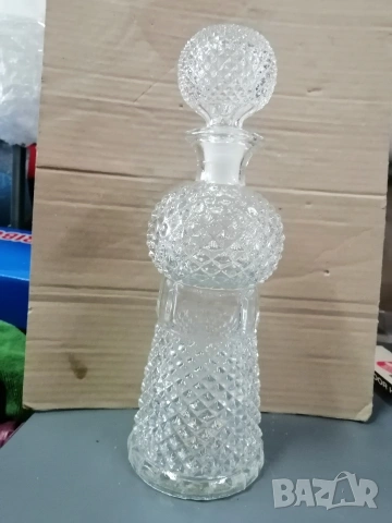 Ретро, българска, стъклена гарафа за алкохол, снимка 3 - Антикварни и старинни предмети - 54083312