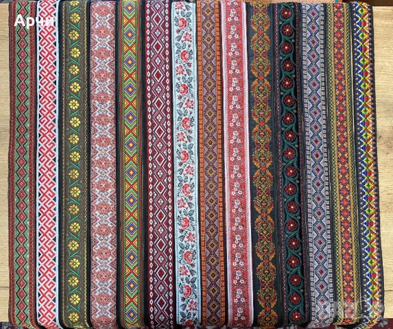 Коланчета подходящи за народни носии