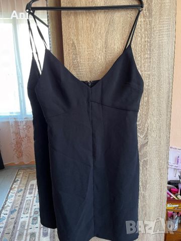 Малка черна рокля, снимка 2 - Рокли - 45596905