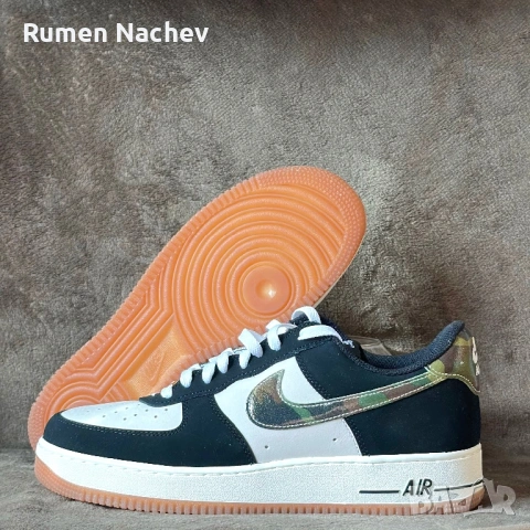 Оригинални Nike Air Force 1 Low‘07 Lv8 (44,5), снимка 4 - Маратонки - 53939133