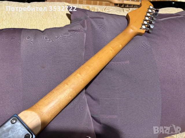 Електрическа китара, снимка 10 - Китари - 50829997