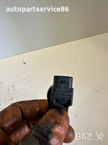 Сензор разпределителен вал за Jeep Compass 2.2 CRD (2011) A6519050100, OM651, снимка 2 - Части - 53596359