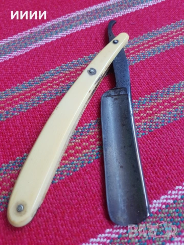 Бръснач RUBENS слонова кост , снимка 3 - Антикварни и старинни предмети - 53707234