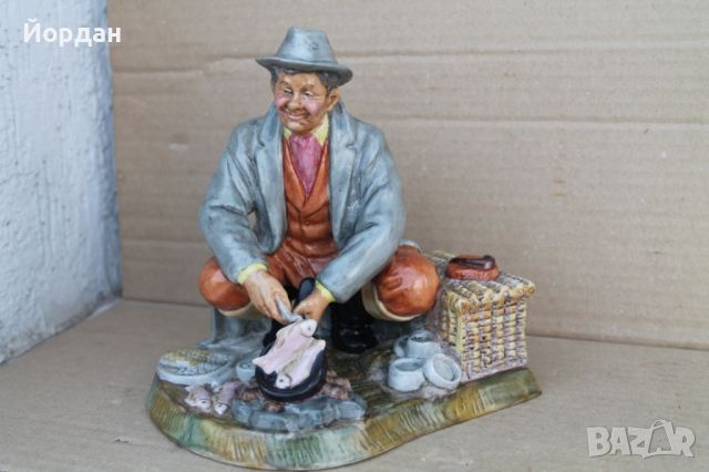 Англииска порцеланова фигурка ''Royal Doulton'', снимка 1 - Колекции - 46561882