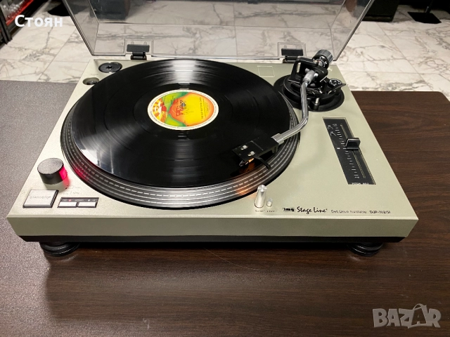 Почти нов грамофон Stage Line