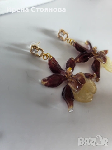 Обеци с естествен цвят на мини орхидея., снимка 6 - Обеци - 53737925