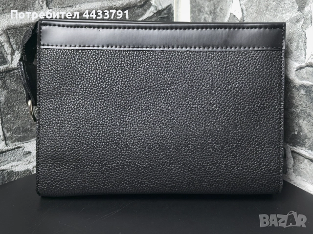 Prada чанта тип плик , снимка 6 - Чанти - 52830803