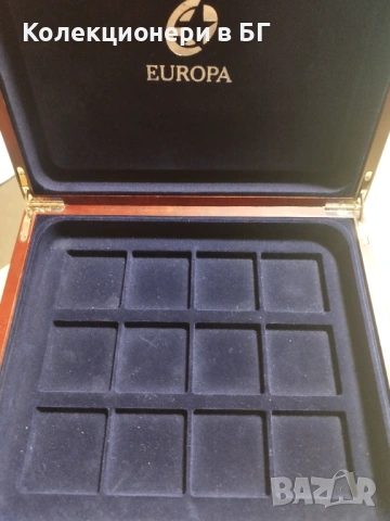 ДЪРВЕНА КУТИЯ ЗА СЪХРАНЕНИЕ НА МОНЕТИ /виж описанието/, снимка 2 - Нумизматика и бонистика - 53648562