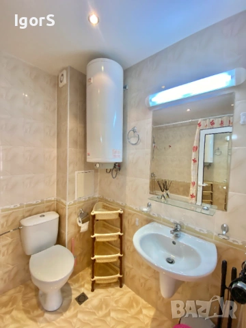 Предлага се под наем голям двустаен апартамент в к-с ”Magic Dreams” в Свети Влас., снимка 8 - Апартаменти - 54052942