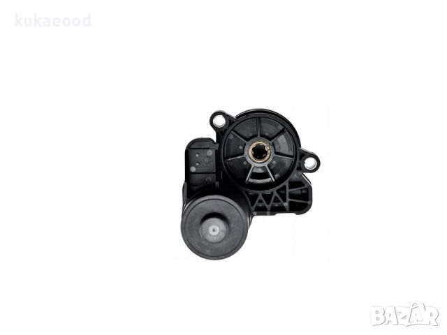 Мотор за ръчна спирачка за Audi A3 8V задна лява, снимка 2 - Части - 45098533
