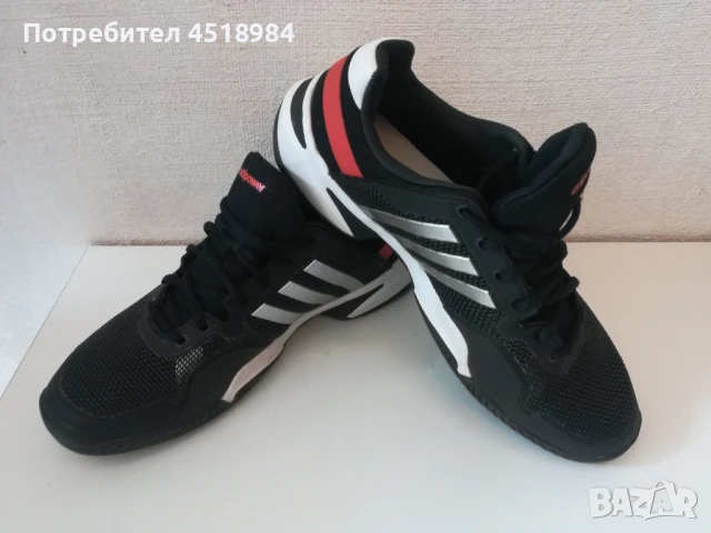 Оригинални маратонки Adidas Маратонки за тенис. Номер 44 Състояние много добро., снимка 7 - Тенис - 50849480