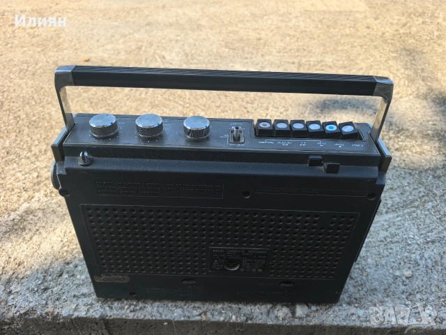 Радиокасетофон, снимка 4 - Радиокасетофони, транзистори - 53868867