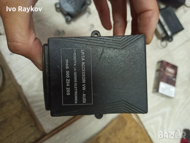 Audi 80 b4 controller module mod 000 z54 209